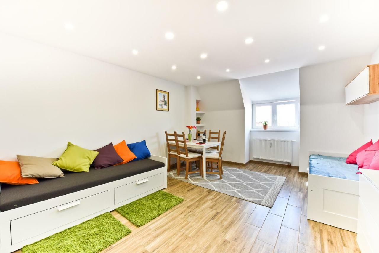 Apartament Centrum Z Miejscem Parkingowym Торунь Экстерьер фото